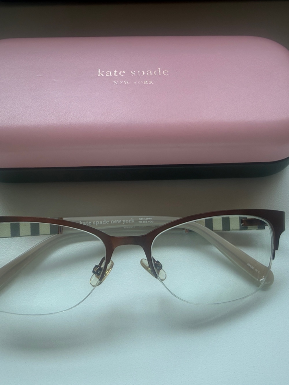 kate spade Pink Eyeglass Case with Brown Rimless Frames